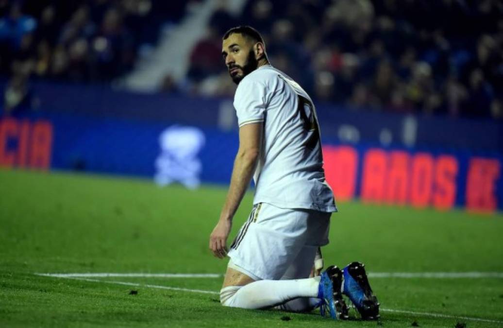 Karim Benzema no pudo salvar al Real Madrid.