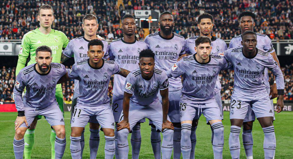 Mundo Deportivo ha generado revuelo al informar sobre las supuestas seis salidas que reportará Real Madrid para la próxima temporada.