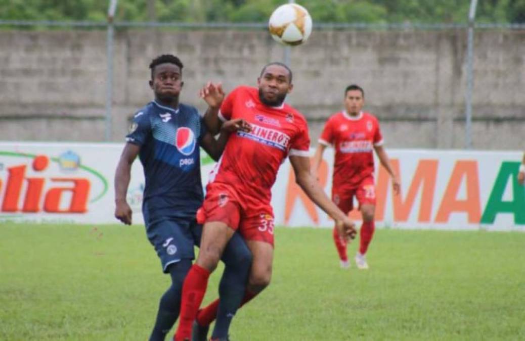 La Real Sociedad de Tocoa fue el último club de Wilson Palacios. El volante hondureño anunció que no seguía en el club aceitero en diciembre del 2019.