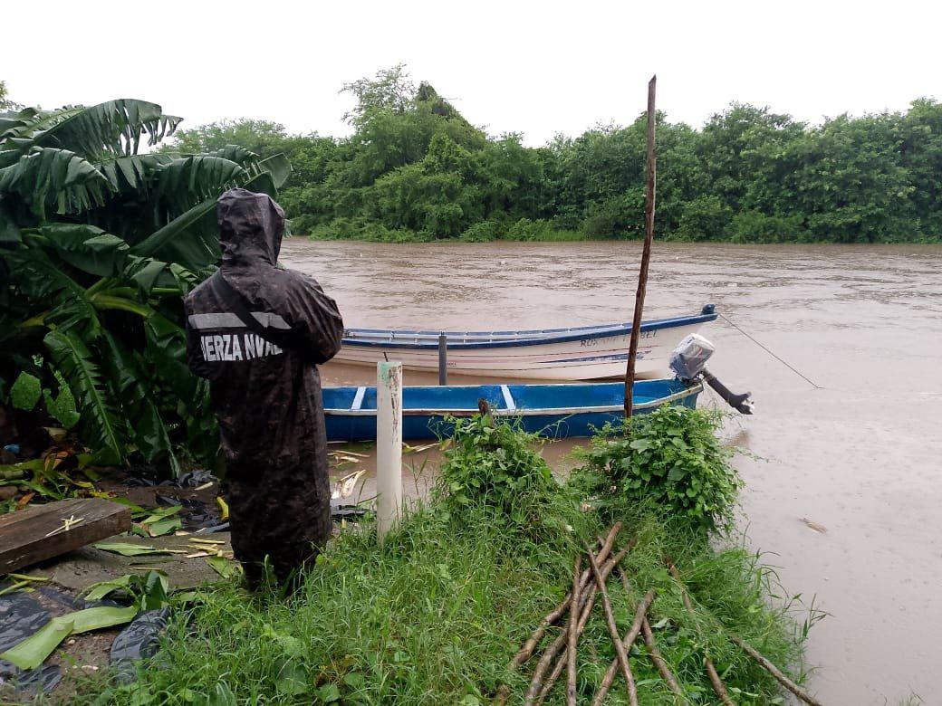 Los remanentes de la tormenta tropical Sara afectan ese lunes en gran parte del territorio salvadoreño.