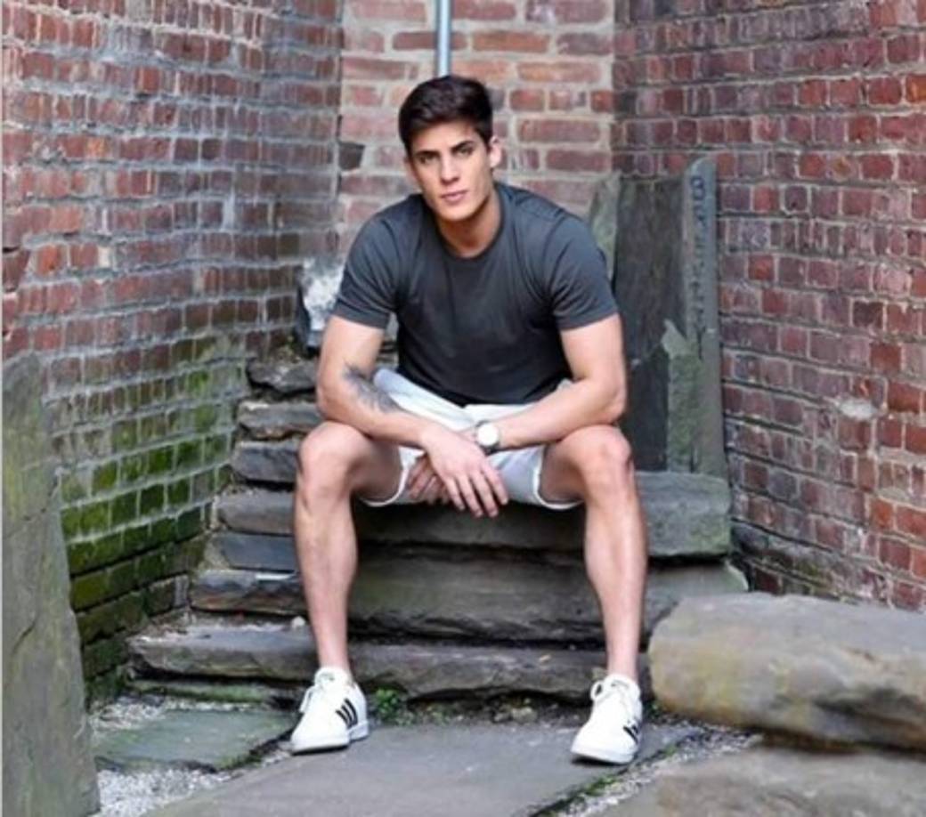 La Asesoría de Prensa de Neymar, a su vez, comunicó que 'los dos están bien y continúan con su rutina de aislamiento social' que se mantiene en todo el estado de Sao Paulo, epicentro del nuevo coronavirus que contabiliza en Brasil casi 673.000 casos confirmados y roza los 36.000 muertos.