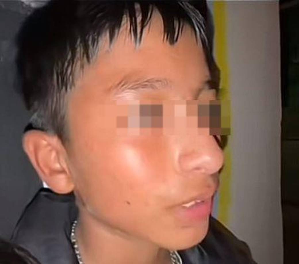 Asimismo, especificó que su hermano menor sufría de síndrome de Down, su principal razón para buscar un mejor futuro. Usuarios en redes sociales comentaron que el menor les aseguró que él sufría maltrato por parte de su padrastro.