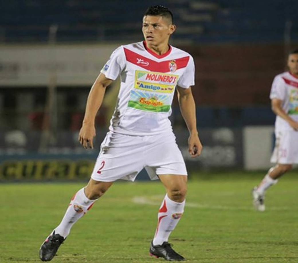 El zaguero Jonathan Paz de la Real Sociedad puede cambiar de aires. Clubes como Olimpia, Real España y Marathón planean ficharlo.