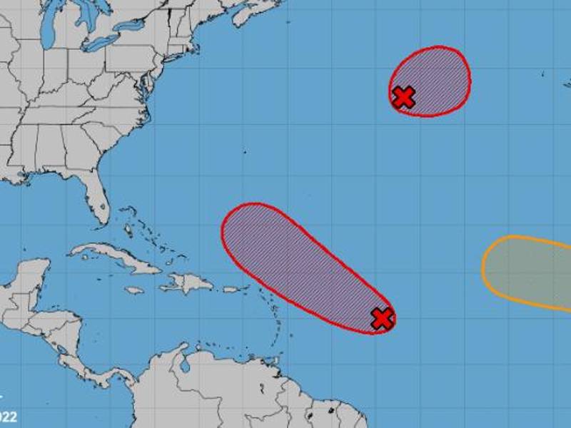 El NHC vigila tres sistemas que pueden afectar la costa sureste de Estados Unidos en los próximos días.