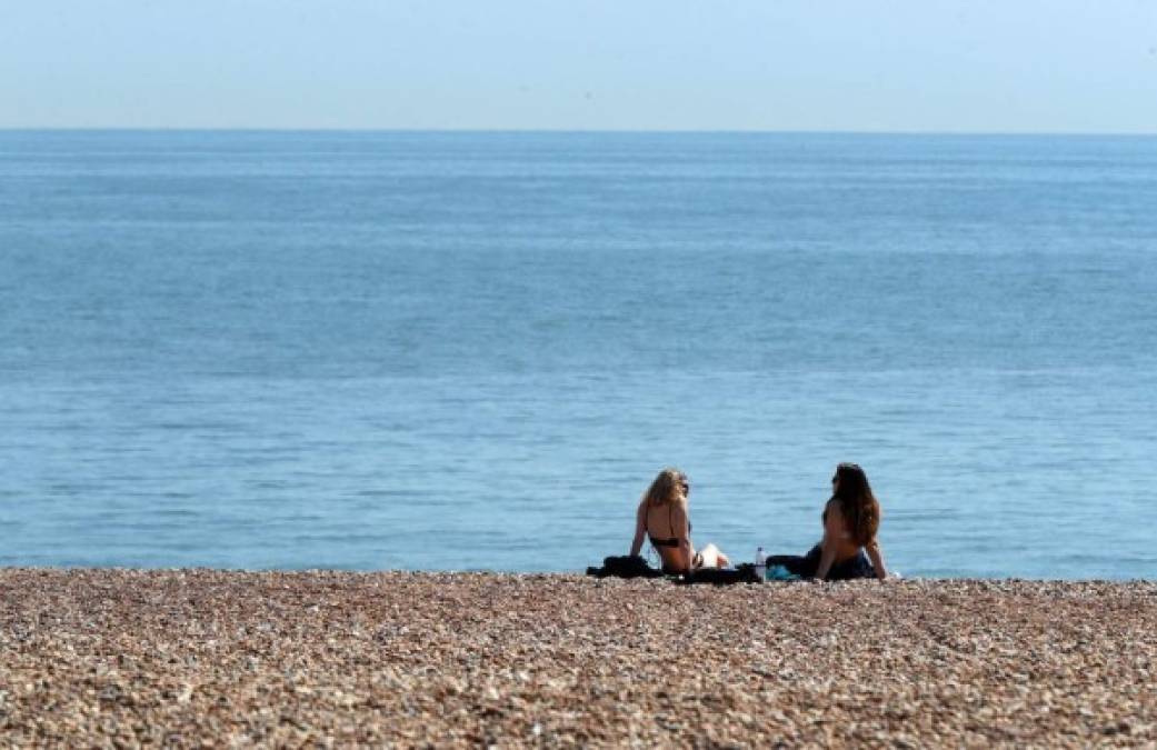 20. Bournemouth Beach, en Inglaterra: Esta hermosa playa fue una de las favoritas de los viajeros gracias a su arena dorada. Los premios 'Traveller's Choice Playas 2019' se basan en la 'cantidad y calidad' de los comentarios y valoraciones sobre playas recopilados entre los usuarios de TripAdvisor durante doce meses.