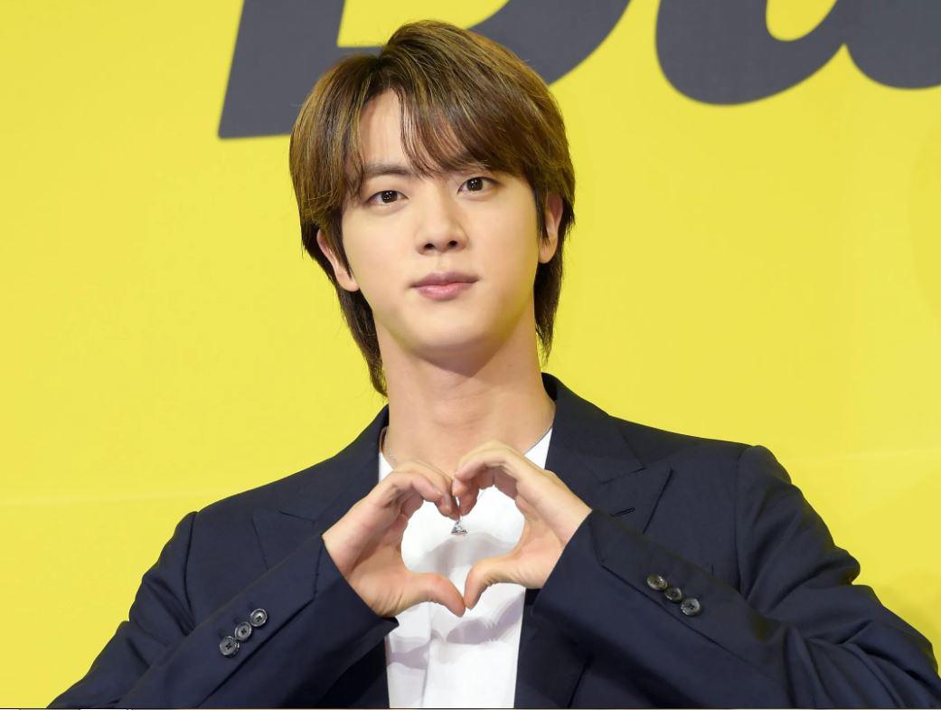 Jin, de BTS, empezará su servicio militar en diciembre
