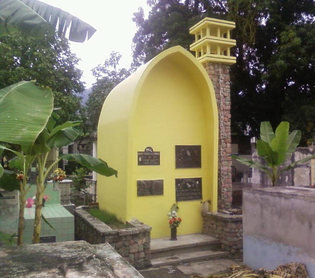 En este cementerio se encuentran enterrados personajes históricos de la sociedad hondureña como el afamado futbolista “La coneja” Cardona, el ex presidente Miguel Paz Barahona, entre otros.
