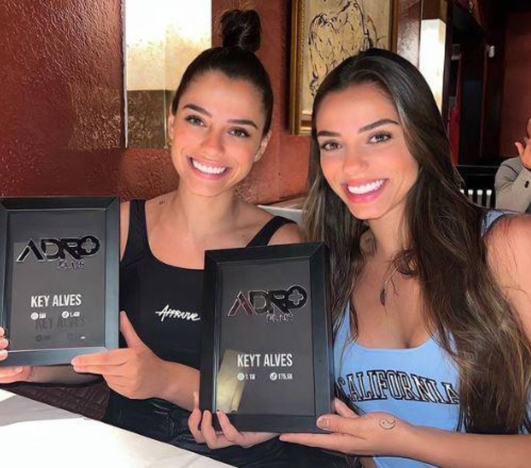 Las hermanas gemelas se decepcionaron y molestaron con Neymar ya que el brasileño pretendió un trió con ellas.