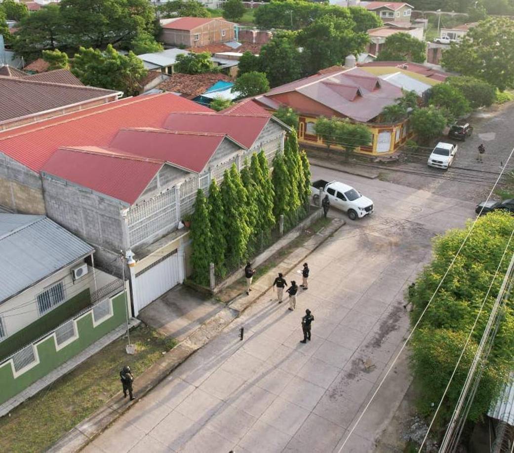 De acuerdo a los análisis la marihuana que cultiva este grupo criminal es la denominada “tiburón” una variedad de la hierba más potente.