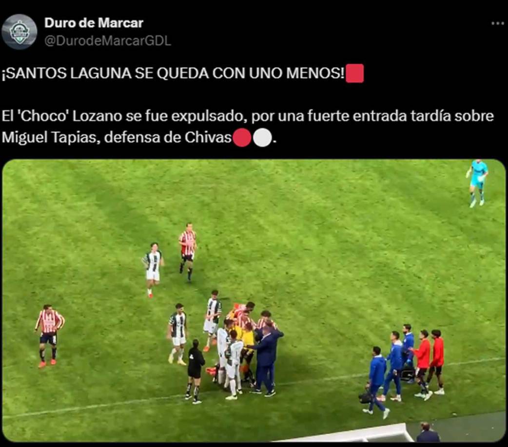 Duro de Marcar - “El ‘Choco’ Lozano se fue expulsado, por una fuerte entrada tardía sobre Miguel Tapias, defensa de Chivas”.