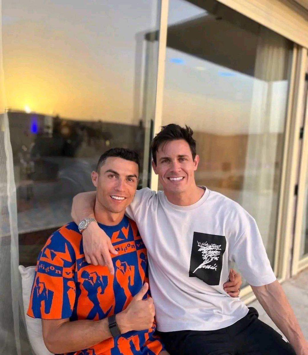 Mejor amigo de Cristiano revela la verdad de su abandono de Portugal