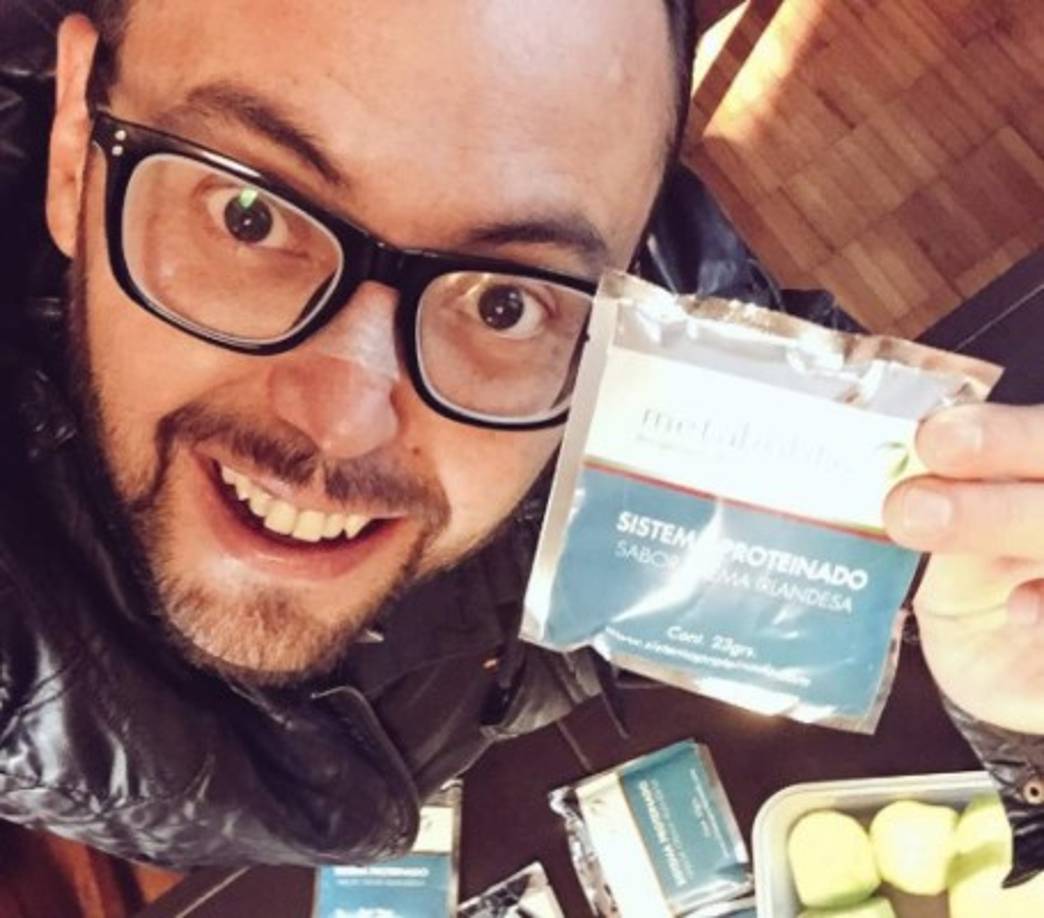 Como parte de su cambio de vida también se propusó bajar de peso y lo ha conseguido. Afirma que tiene hábitos más sanos.