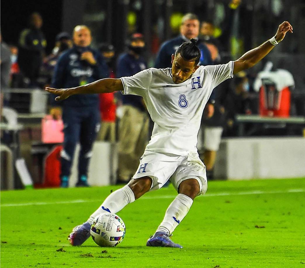 Edwin Rodríguez - El futbolista del Olimpia buscará crear jugadas de peligro en el mediocampo ante Canadá.