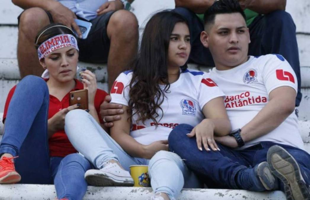 Los olimpistas llegaron al estadio Olímpico de San Pedro Sula.