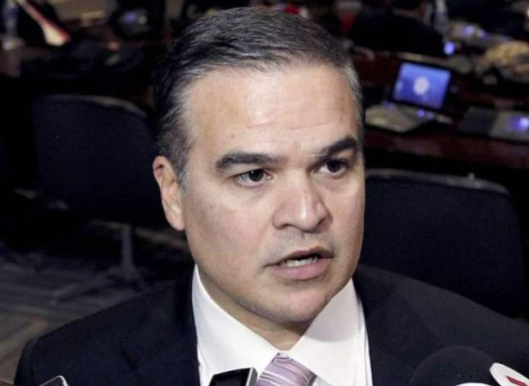 Yani Rosenthal se planta ante Nasralla y responde: En eso no acompaño a nadie