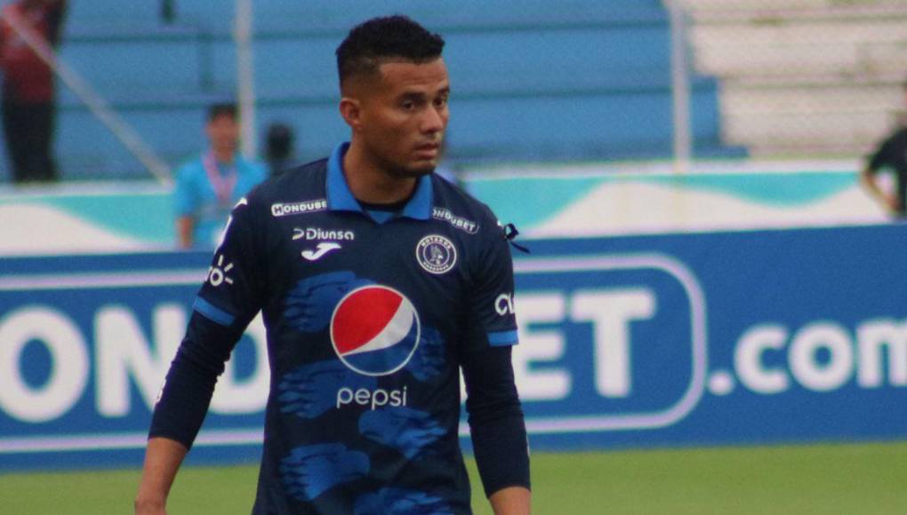 Walter Martínez: El volante es otro de los jugadores que se marcharán del Motagua de cara a la próxima campaña.