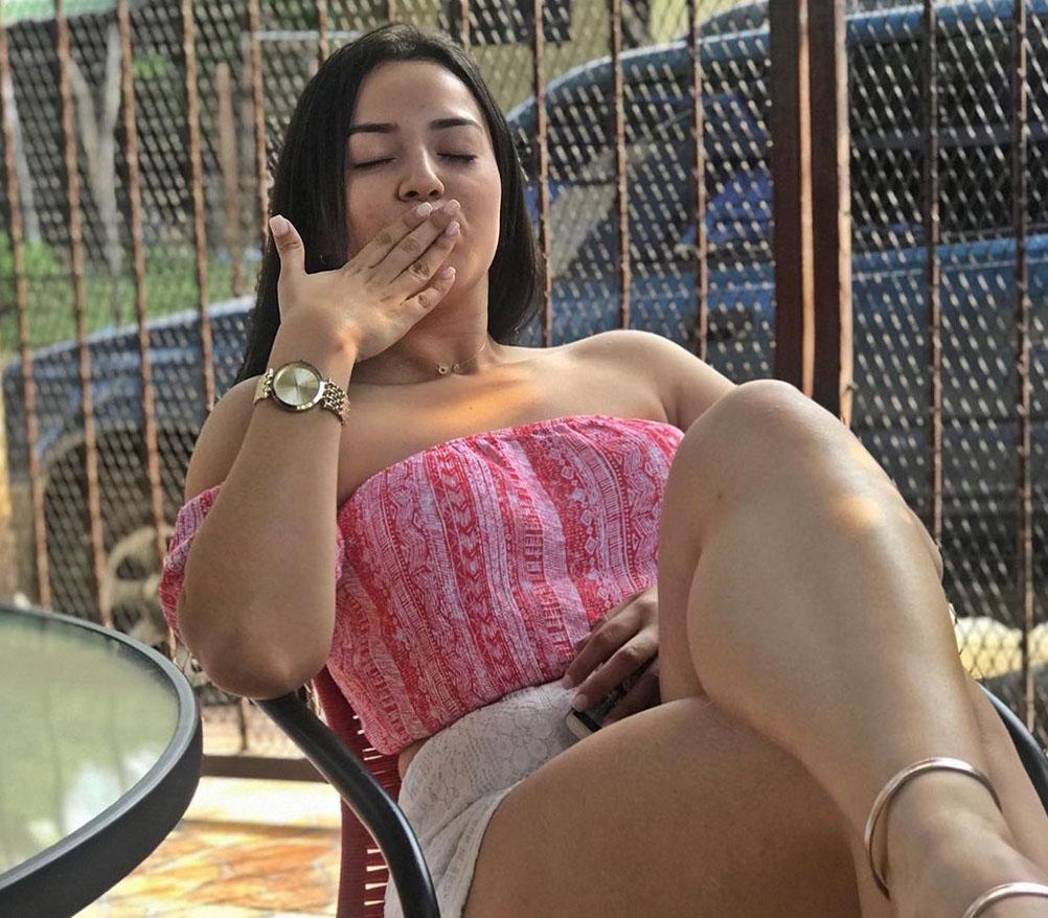 Zavala es la chica que tiene enamorado al seleccionado hondureño y su belleza no se discute.