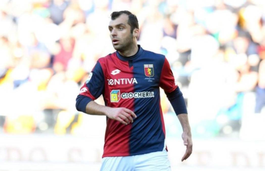 El portal 'CalcioMercato' asegura que Goran Pandev , de 36 años, extenderá su contrato con Génova . El experimentado delantero ha marcado 9 goles de la Serie A esta temporada.