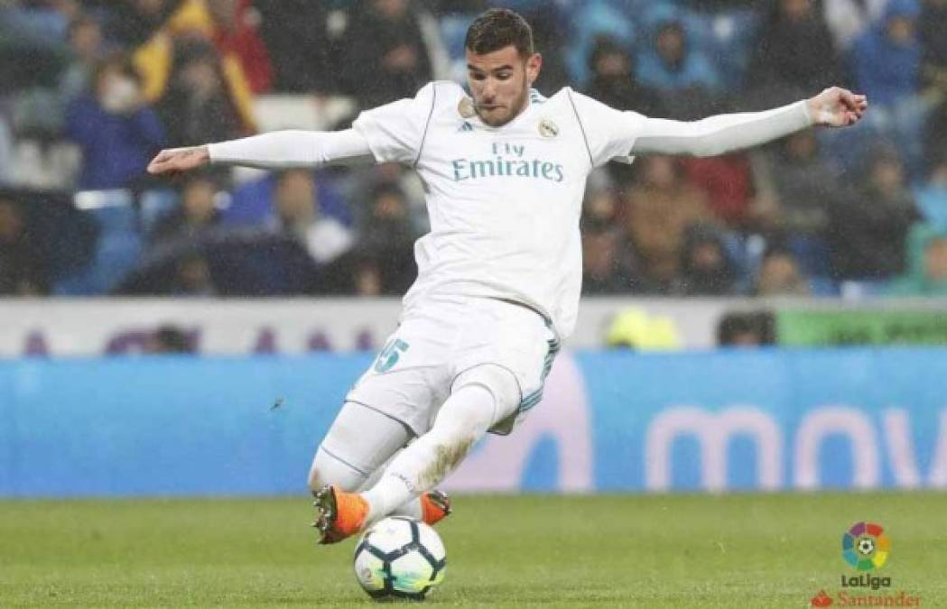 Theo Hernández: El lateral francés estuvo cedido a préstamo por Real Madrid en la Real Sociedad, en el club blanco son dueños de su ficha y buscan venderlo. Se menciona que el Napoli lo quiere.