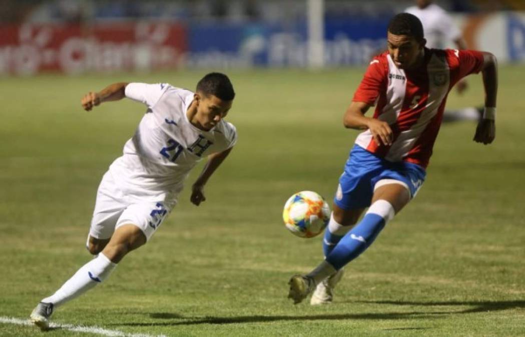 Kevin López también debutó en la Selección de Honduras ante los puertorriqueños. El jugador motagüense estuvo desaparecido en el partido.