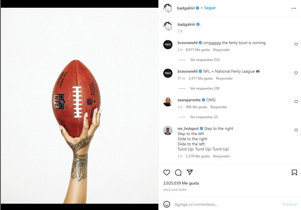Rihanna compartió esta imagen este domingo, como una forma de confirmar su participación en el medio tiempo del Super Bowl.