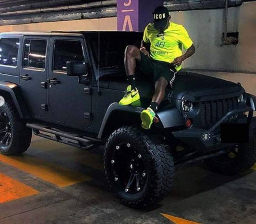 Alberth Elis ha decidido estar un par de días en Honduras. El atacante ha estado en Roatán y San Pedro Sula.