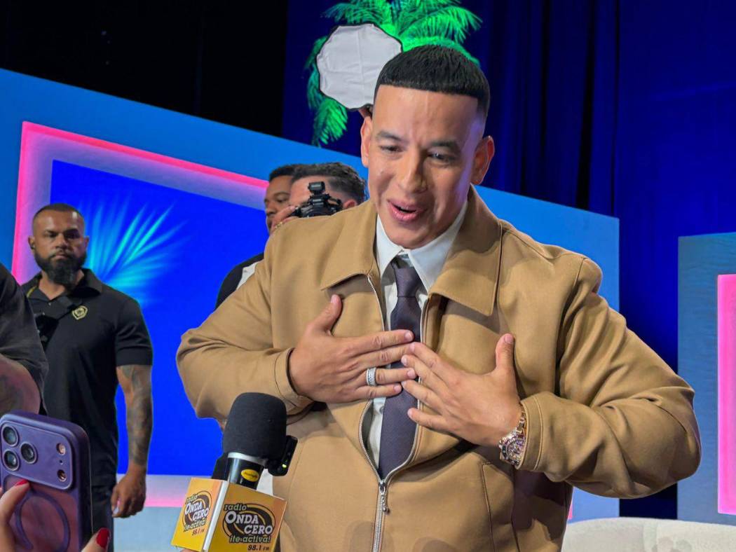 Daddy Yankee se presenta con la misión de quot predicar el Evangelio quot