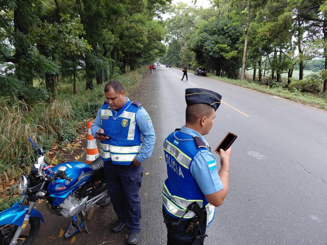 Mujer muere atropellada por un motociclista en La Ceiba