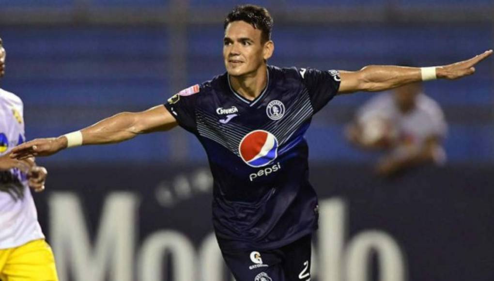 Roberto Moreira finalizó su contrato con Motagua y revela propuestas de Paraguay