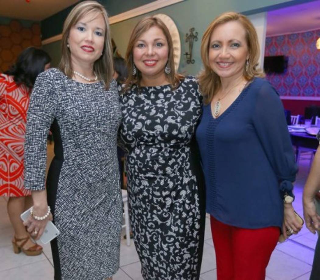 Karina Fajardo, Irma Gámez y Carolina Cabañas.