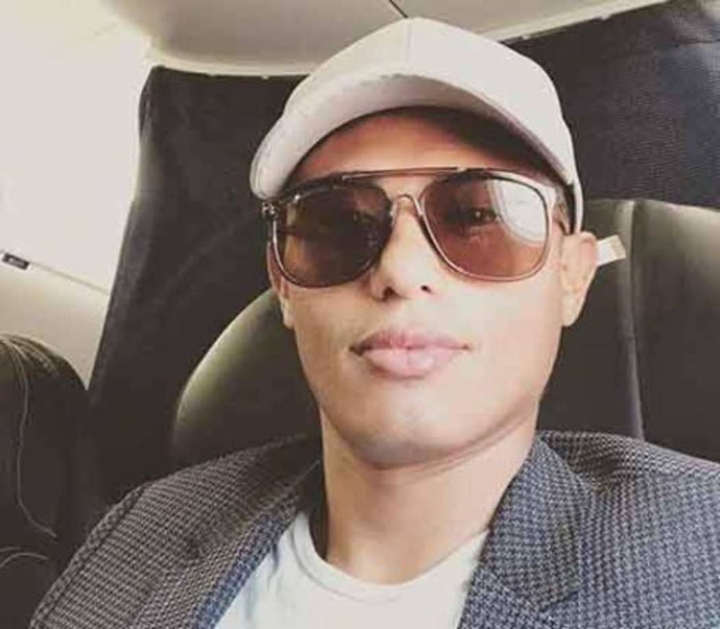 Núnez debutó con el FC Dallas en el 2004. Después de allí deambuló por varios clubes. Pero fue en el Olimpia en donde tuvo éxito, ganó el título en la temporada 2007-2008.