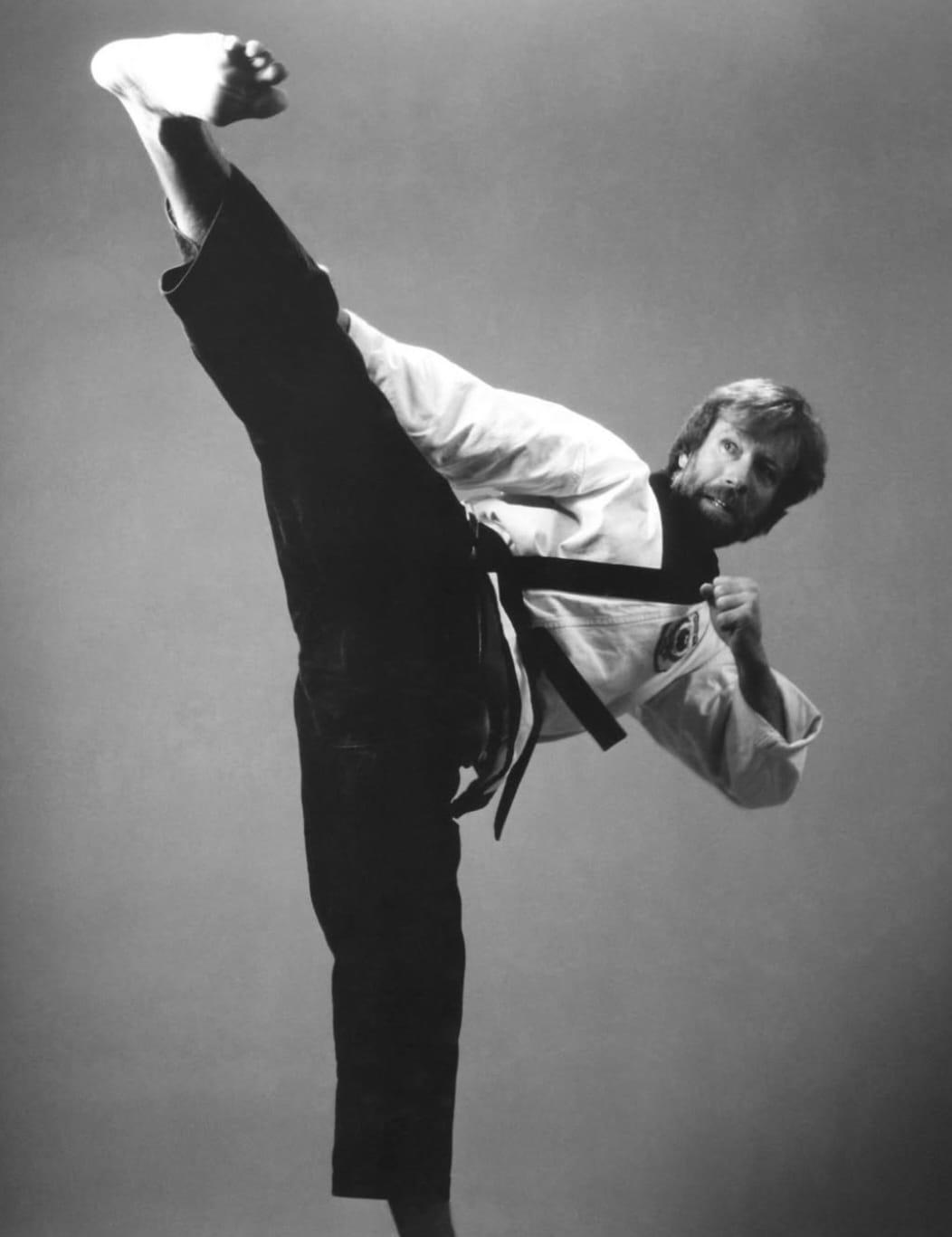 Chuck Norris: 85 años y un físico que desafía al tiempo