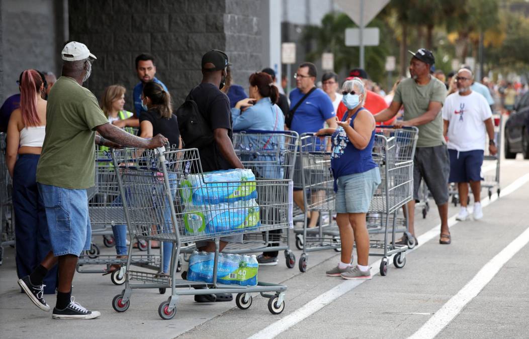 Florida se prepara para la llegada de Ian como un gran huracán