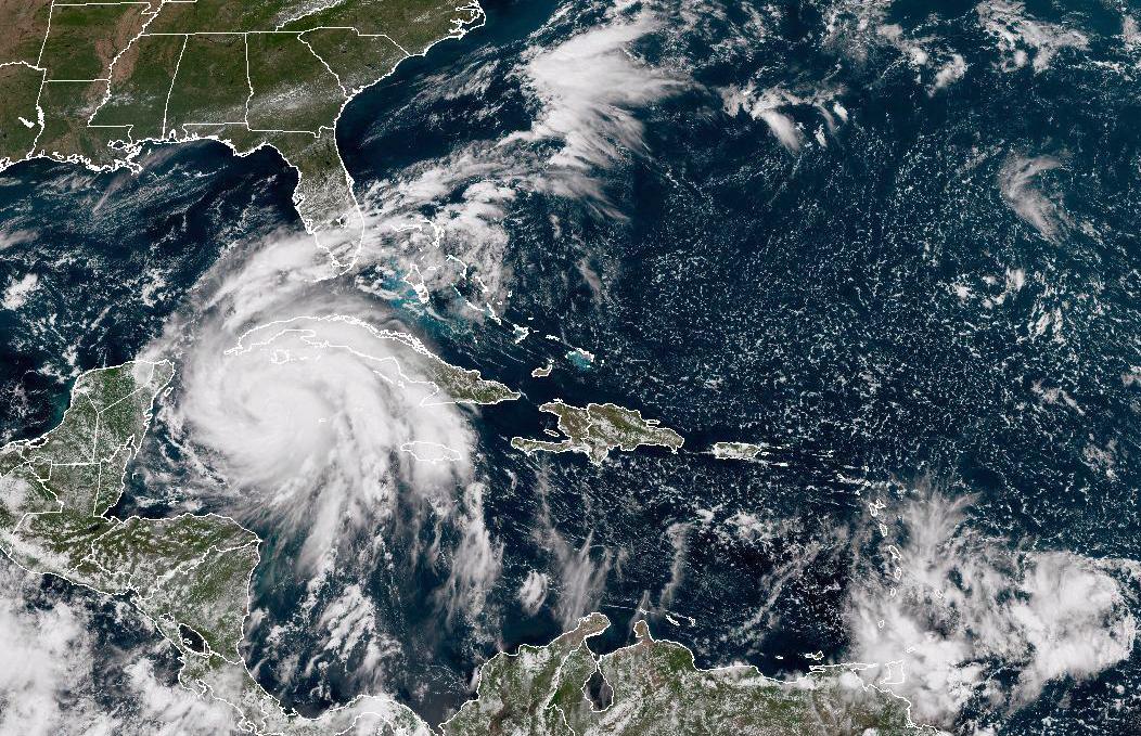 Florida se prepara para el impacto del huracán Ian de categoría mayor