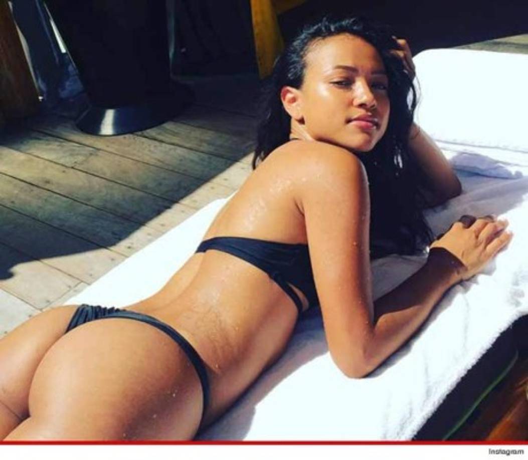 La también actriz tiene un bonito cuerpo.