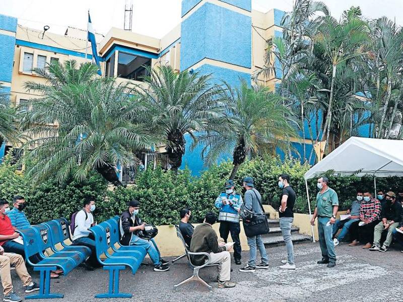 La Dnvt ya aplica la ley de la penalización de la embriaguez que estipula multas de un salario mínimo.