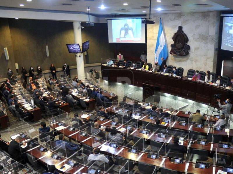 En marzo se derogó la Ley de Secretos Oficiales.