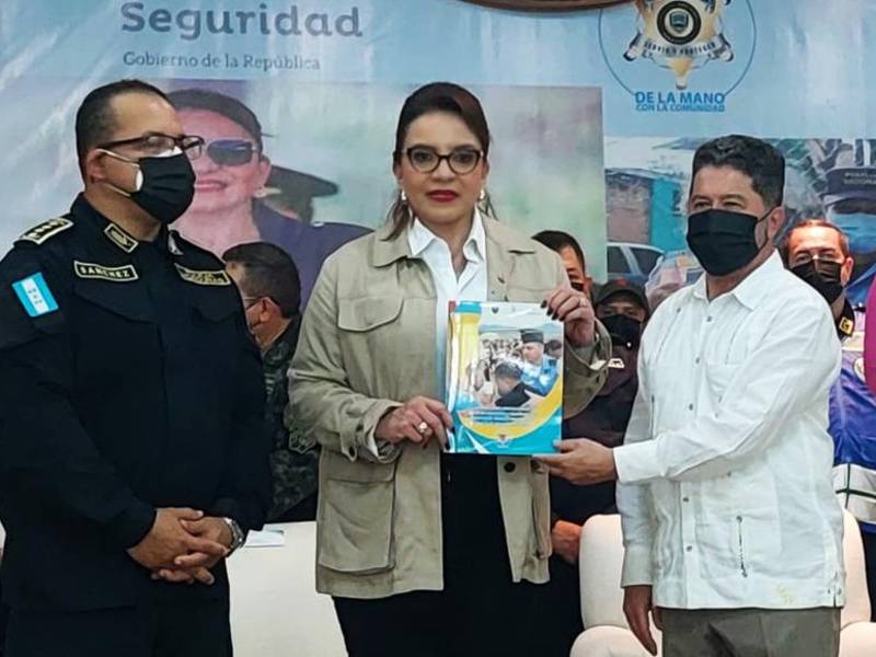 La presidenta de Honduras, Xiomara Castro, encabezó el evento de lanzamiento.