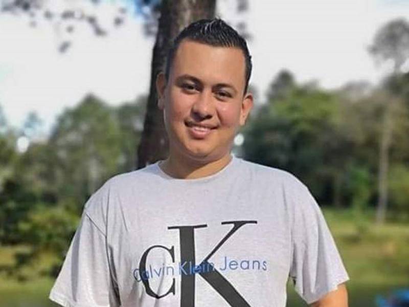 Fotografía en vida de Frank Andrade.