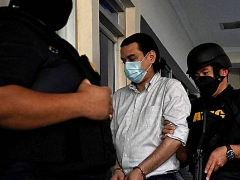 Alex Moraes, en tanto, aunque fue declarado culpable de un delito, quedaría en libertad.