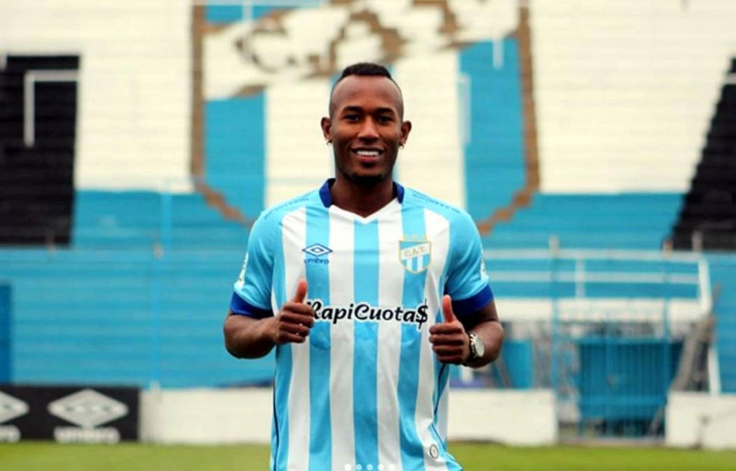 El colombiano Andrés Balanta, futbolista de Atlético Tucumán de la Primera División de Argentina, murió este martes en un hospital, tras sufrir una descompensación en un entrenamiento.