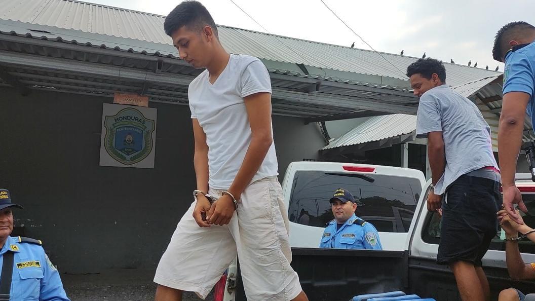 A prisión tres acusados de violar a estudiante de colegio en La Ceiba