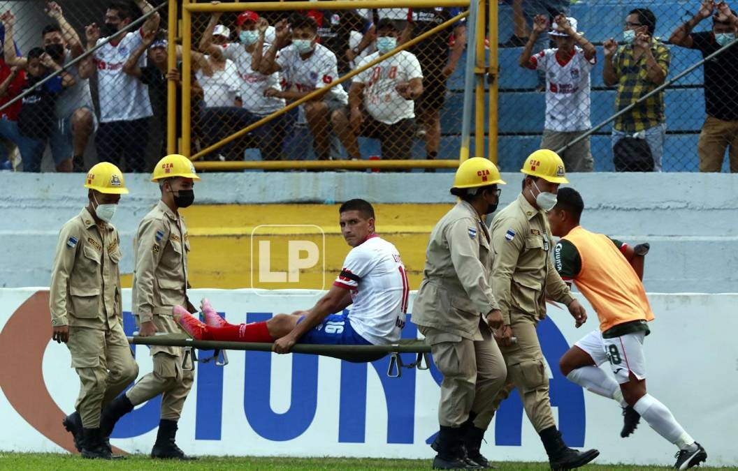 Johnny Leverón se retiró lesionado y en camilla ante el Marathón.