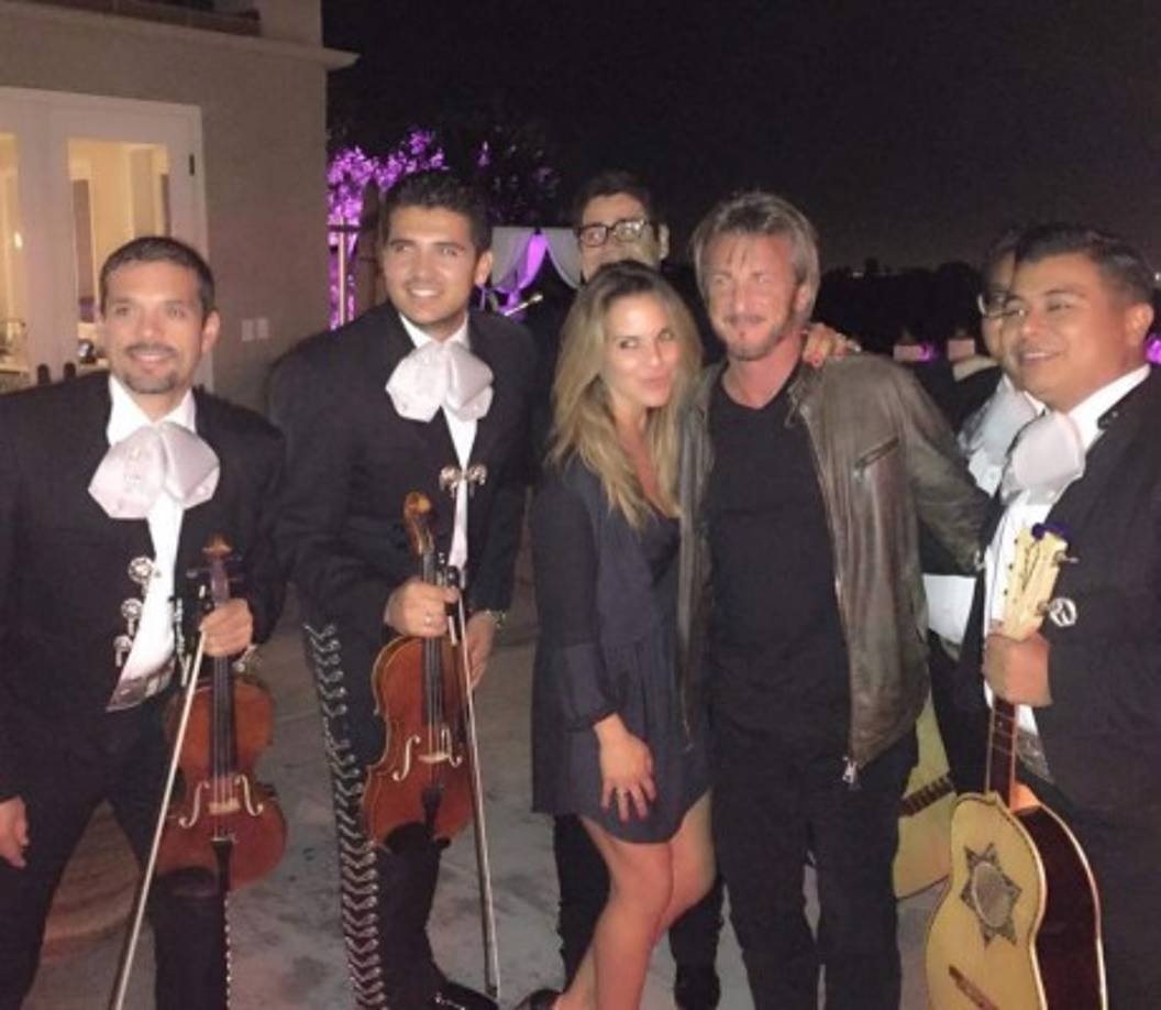 Sean Penn con su amiga mexicana Kate del Castillo.