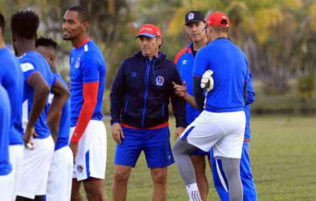 Olimpia y Marathón chocan esta noche (7:00 pm) por el primer partido de la Gran Final del torneo Apertura. Te presentamos el posible 11 titular que posiblemente mande Pedro Troglio a la cancha.