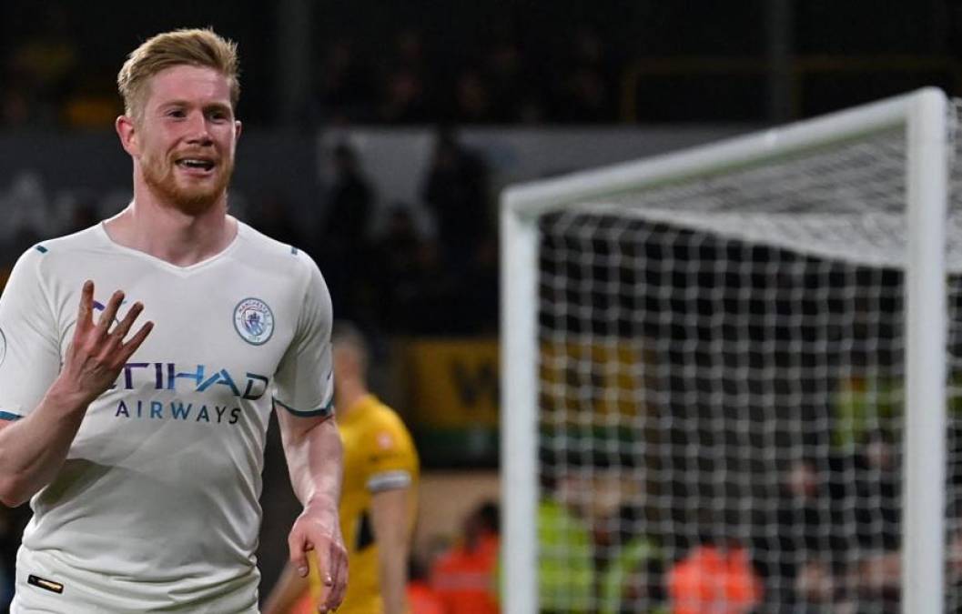 Kevin De Bruyne señaló que no planea cambiar al Manchester City por nada del mundo: “Llevo aquí siete años, les amo. Es mi equipo. Tengo tres más de contrato aquí. Definitivamente me quedaré”, indicó.