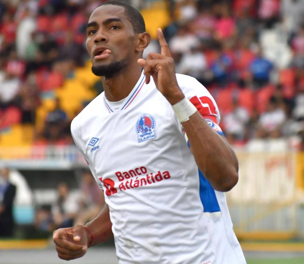 Jerry Bengtson ya tiene el sí de la directiva del Olimpia y de Pedro Troglio para renovar su contrato, el cual se venció tras el final del Torneo Clausura 2024.