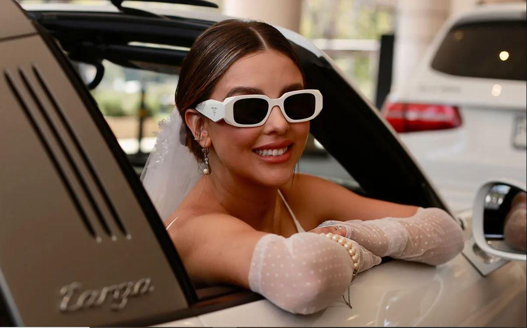 La actriz Paulina Goto se casa con un político