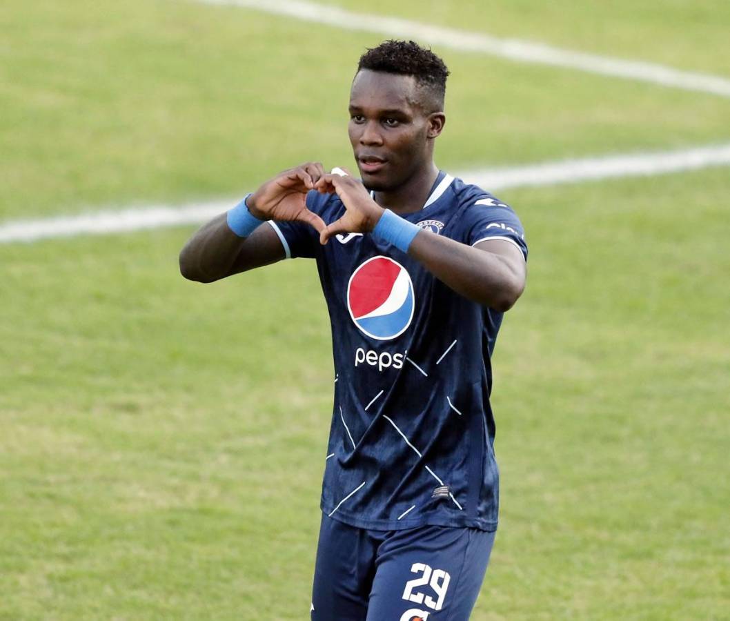 Rubilio Castillo solo quiere jugar con el Motagua la próxima temporada.