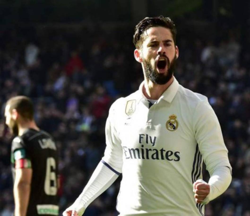 Isco: El talentoso mediocampista señaló que no planea irse del Real Madrid pese a que no cuenta con los minutos deseados. 'Para nada me voy, estoy muy feliz aquí', dijo.